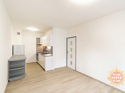 Pronájem bytu 2+kk, 48 m² (3 z 21)