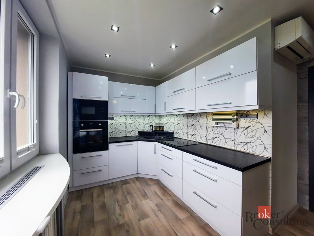 Pronájem bytu 3+kk 62 m² – fotografie 2