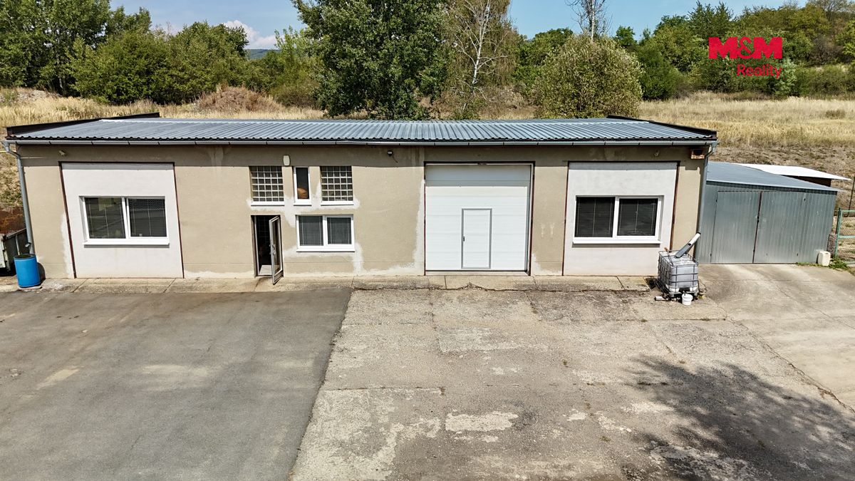 Prodej výrobní haly, prostoru 400 m² – fotografie 2