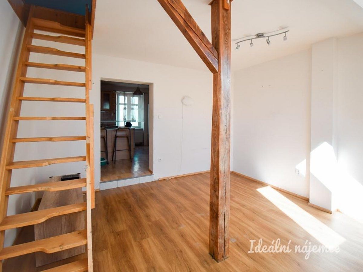 Pronájem bytu 2+1 64 m² – fotografie 5