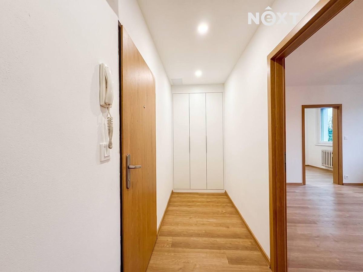 Pronájem bytu 2+1 43 m² – fotografie 2