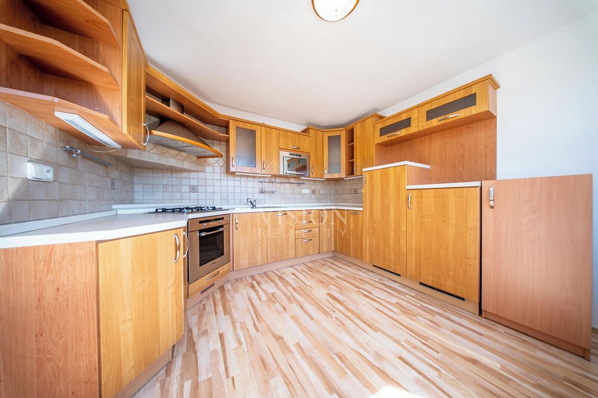 Prodej bytu 4+kk 110 m² – fotografie 2