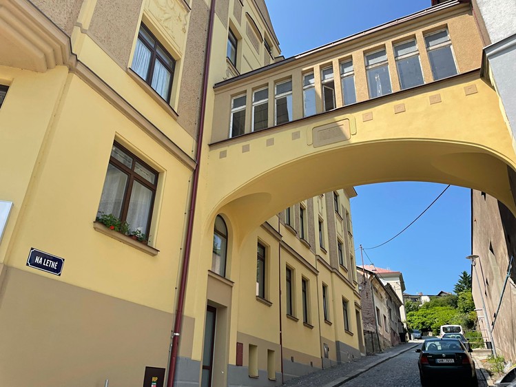 Prodej bytu 2+1, 66 m² (1 z 12)