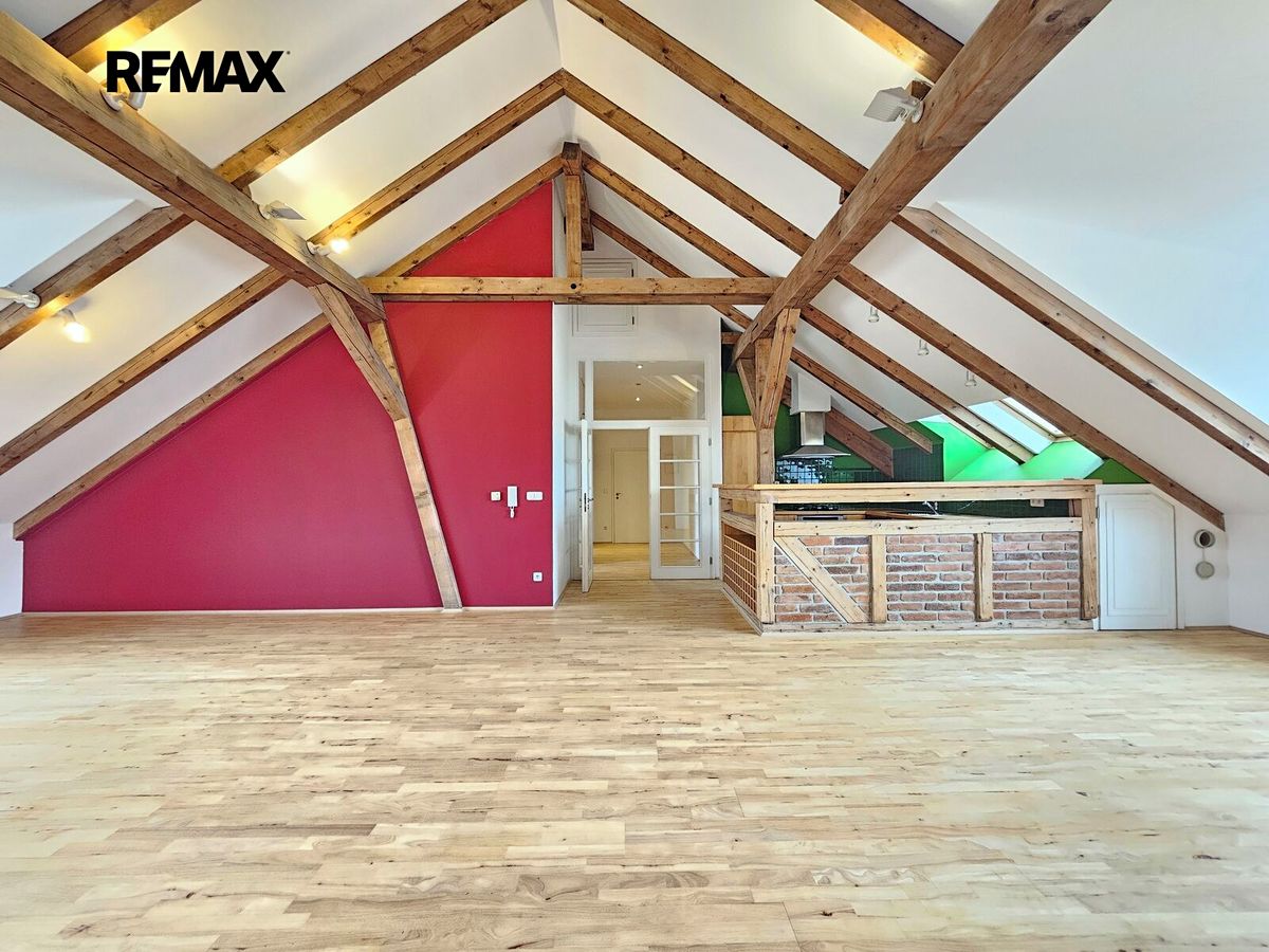 Prodej bytu 2+kk 110 m² – fotografie 2