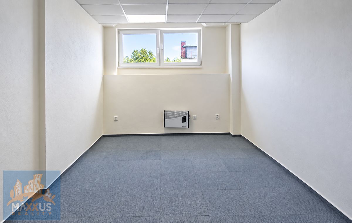 Pronájem kanceláře 22 m², Praha – fotka 1 z 3