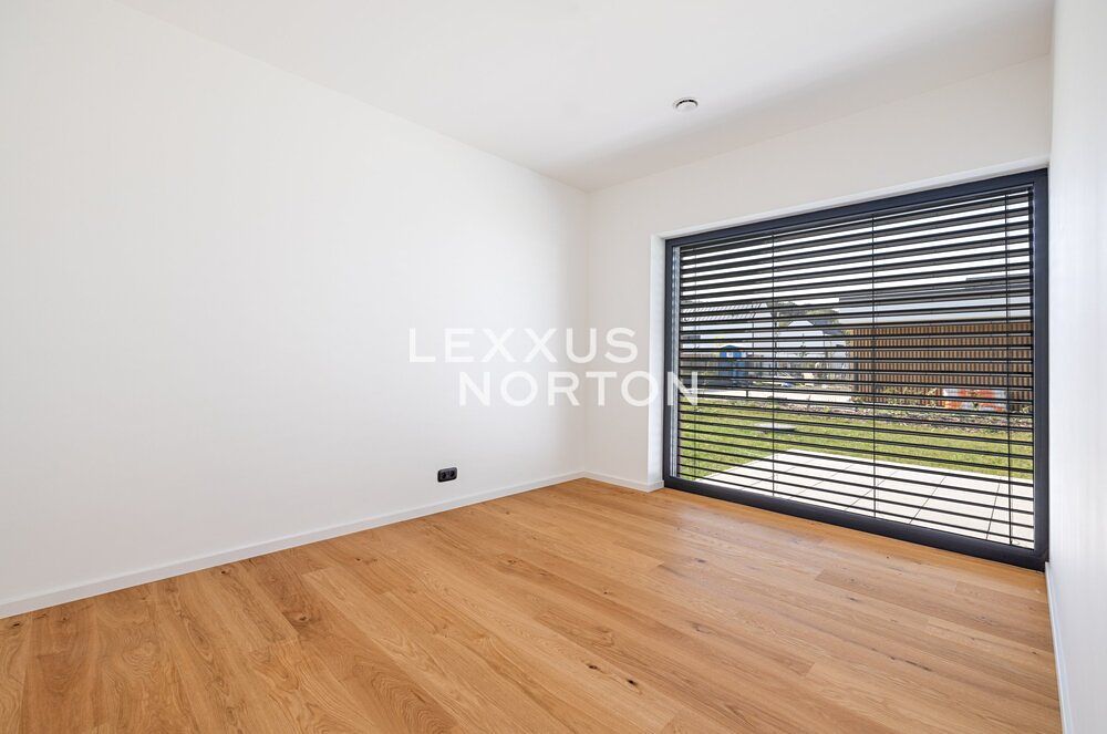 Prodej rodinného domu 182 m², pozemek 701 m² – fotografie 4