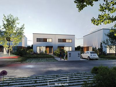 Prodej stavebního pozemku 12140 m²