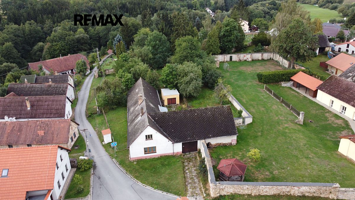 Prodej rodinného domu 128 m², pozemek 1752 m²