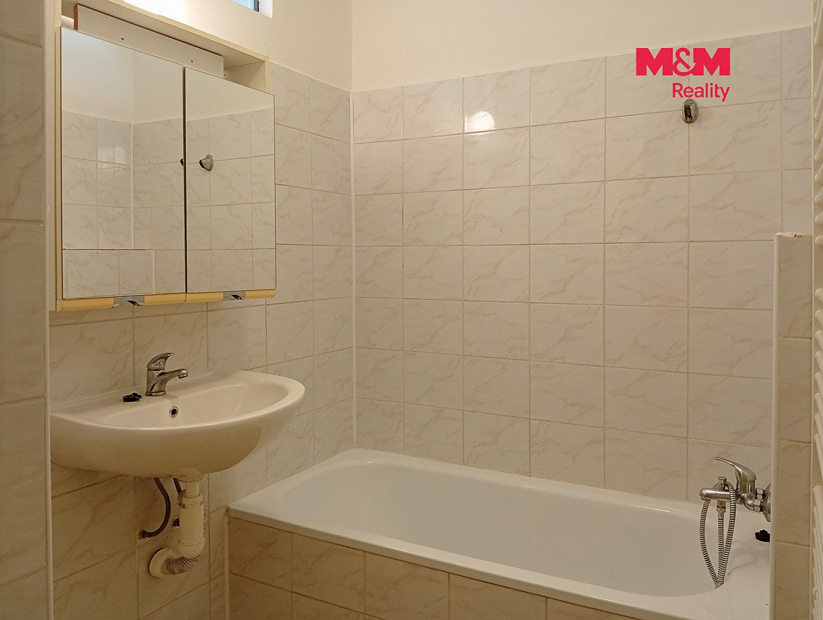 Pronájem bytu 2+1 62 m² – fotografie 4