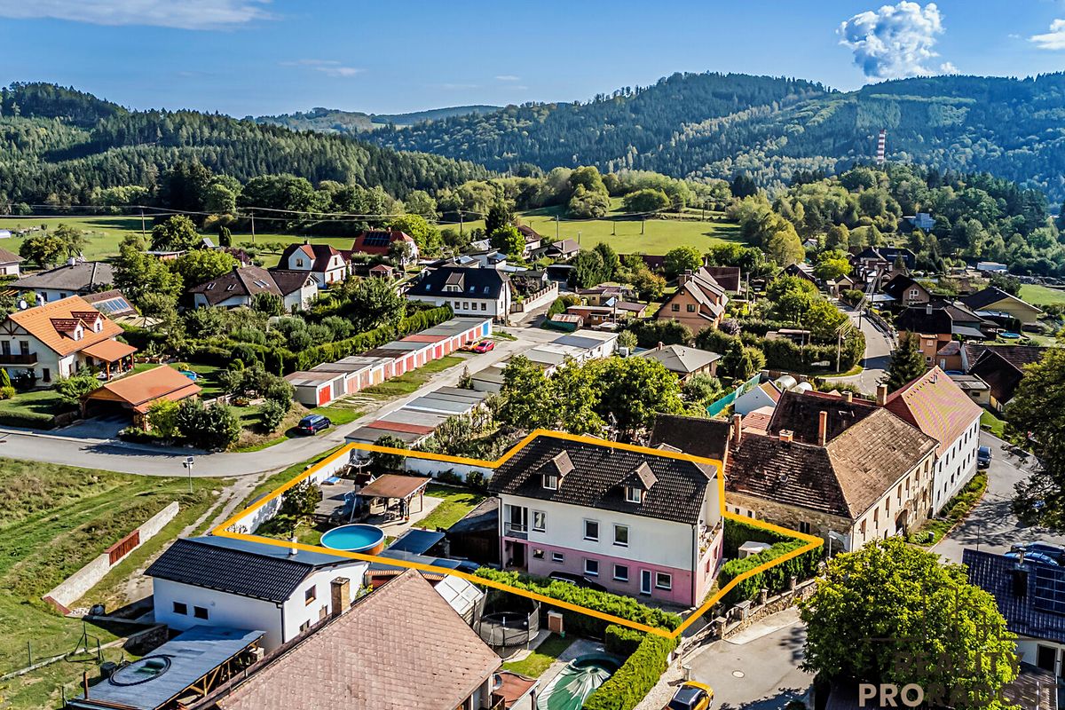 Prodej vícegeneračního domu 284 m², pozemek 806 m²