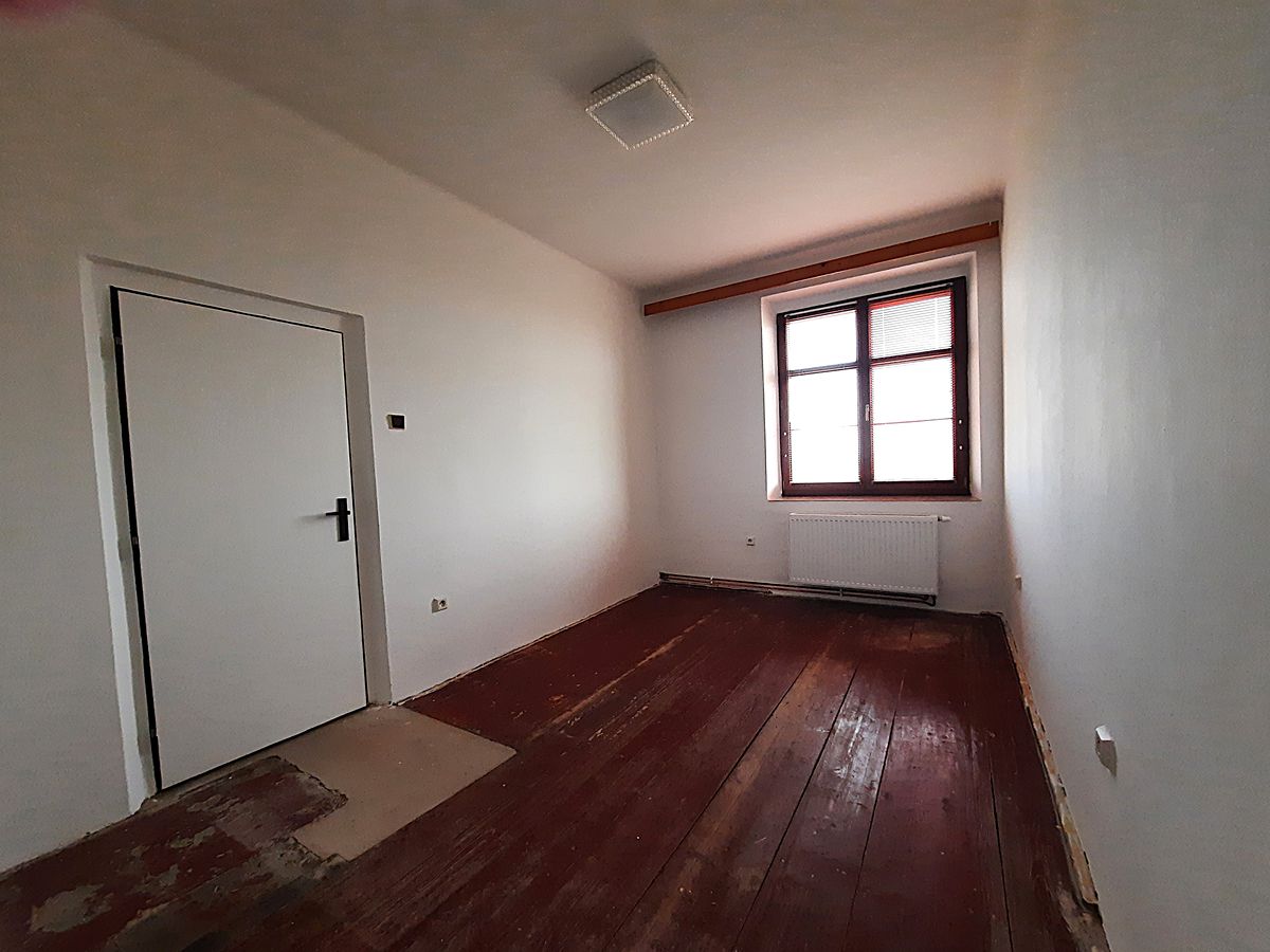 Pronájem bytu 3+1 74 m² – fotografie 5