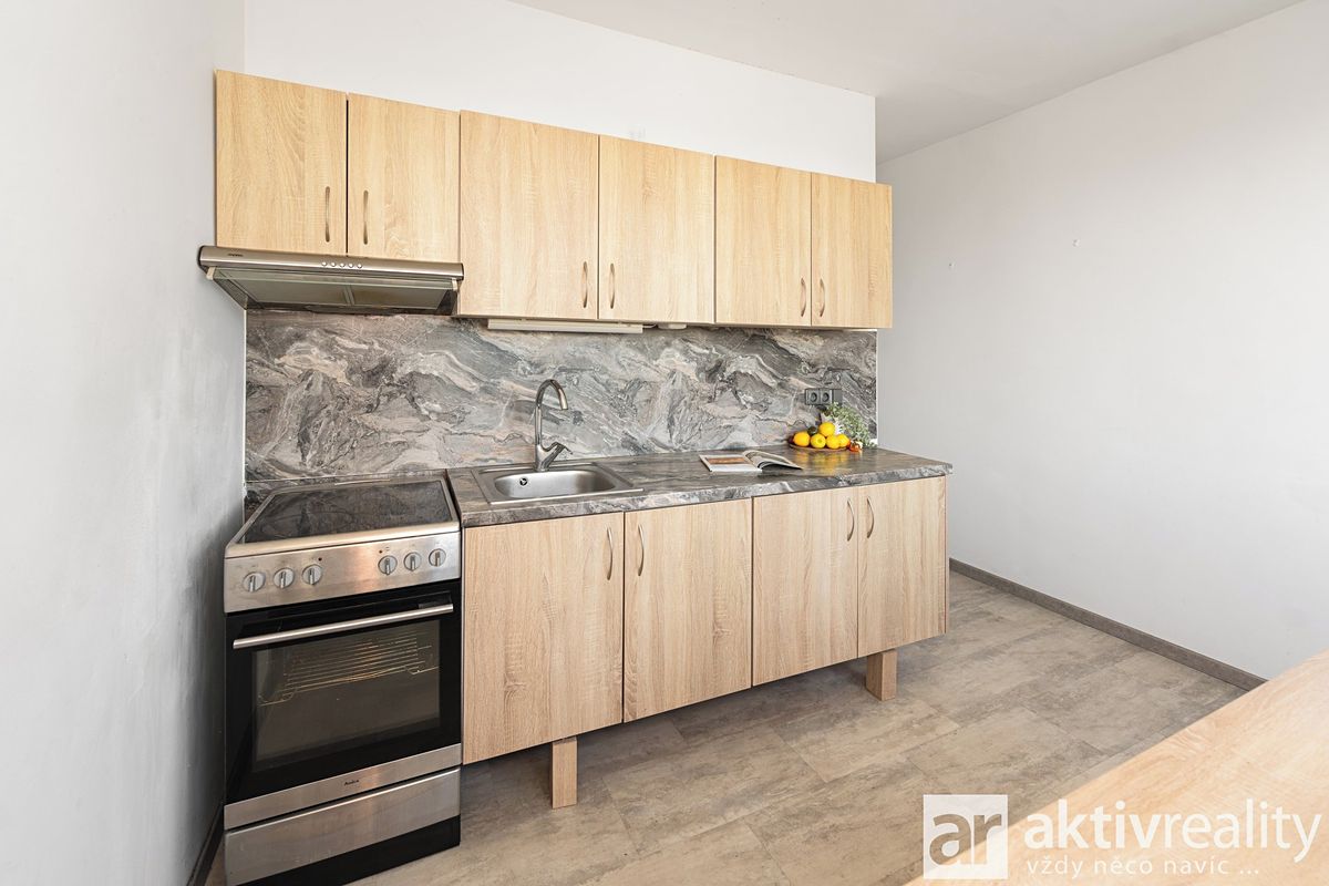 Pronájem bytu 2+1 57 m² – fotografie 2