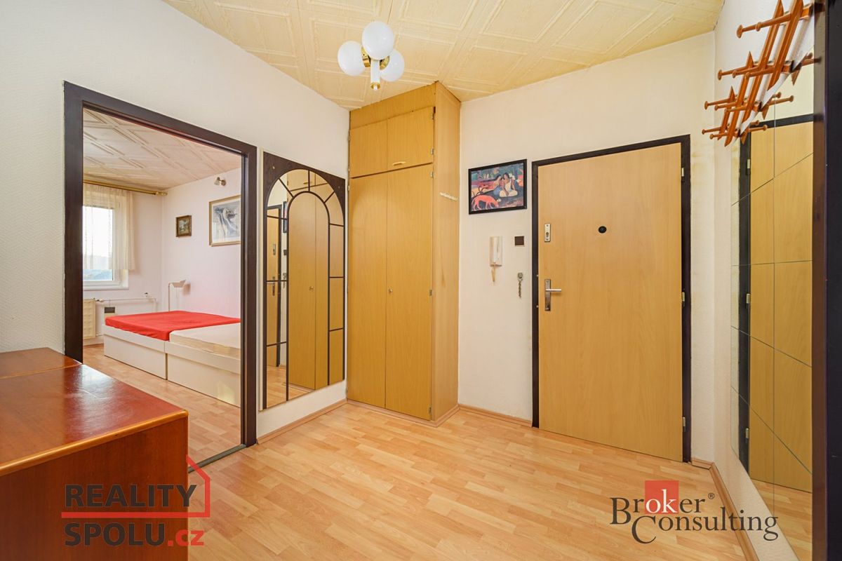 Pronájem bytu 3+1 88 m² – fotografie 4