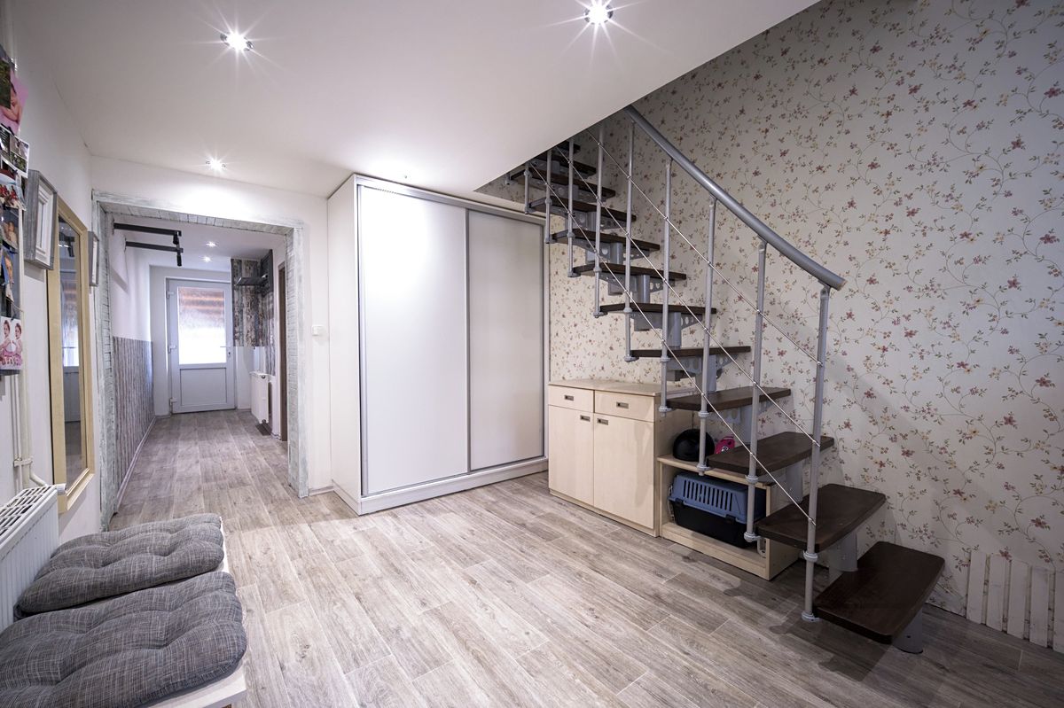 Prodej rodinného domu 120 m², pozemek 143 m²