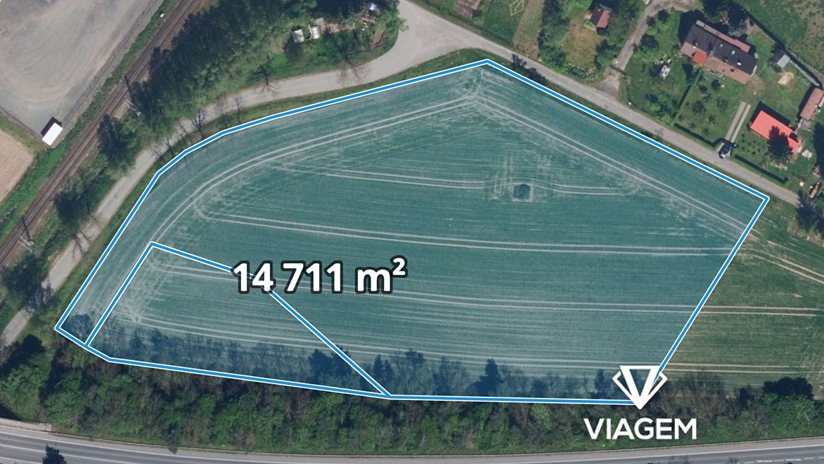 Prodej pole 14711 m²
