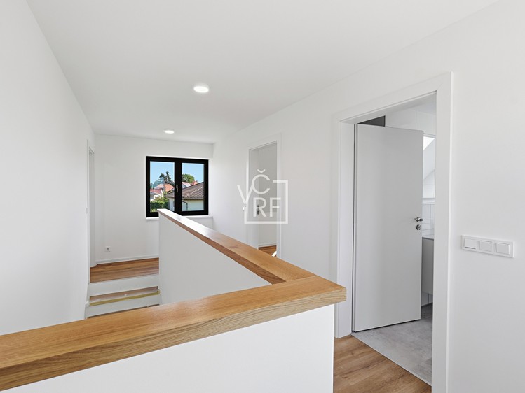 Pronájem domu, 148 m² (17 z 39)