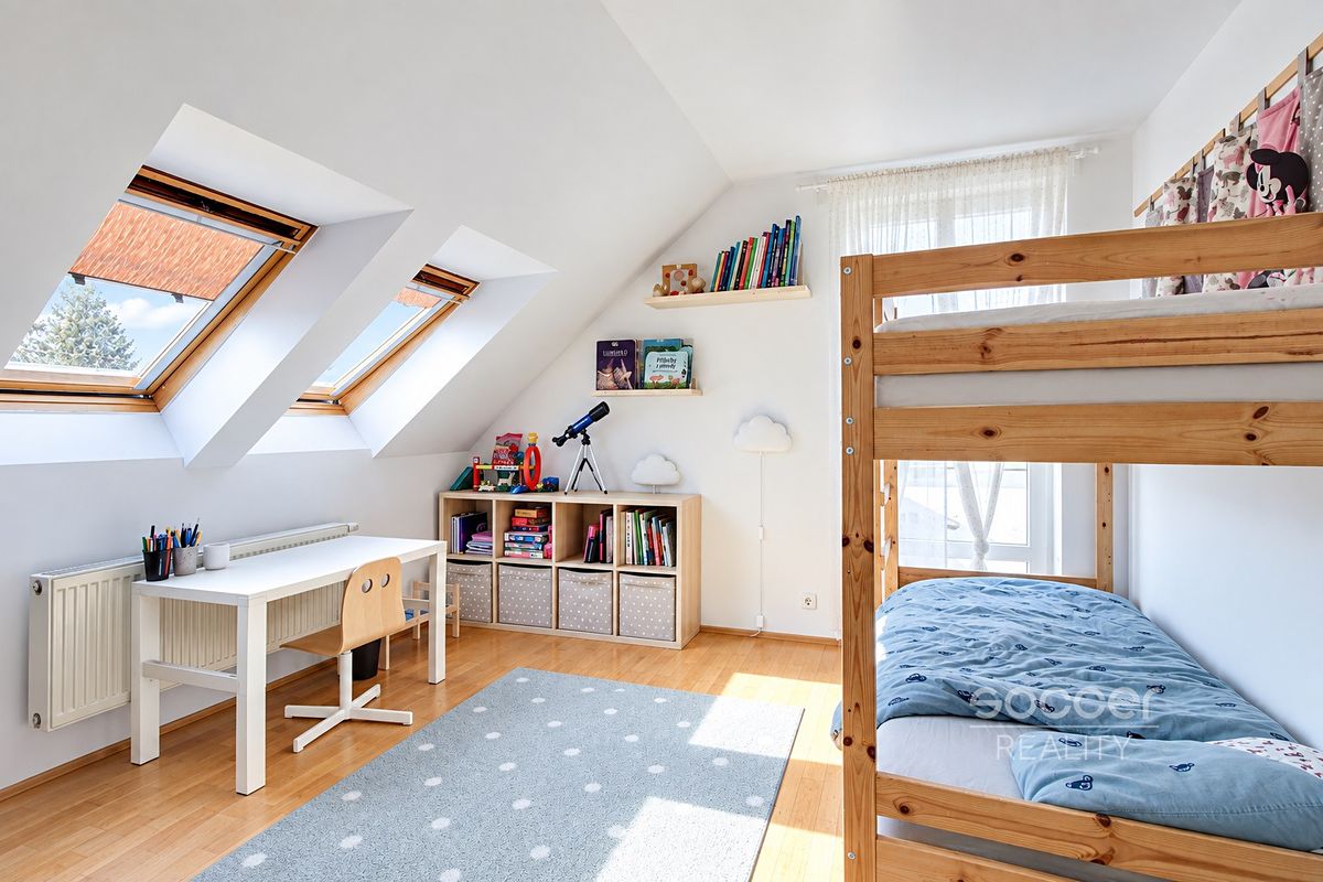 Pronájem bytu 2+1 63 m² – fotografie 3
