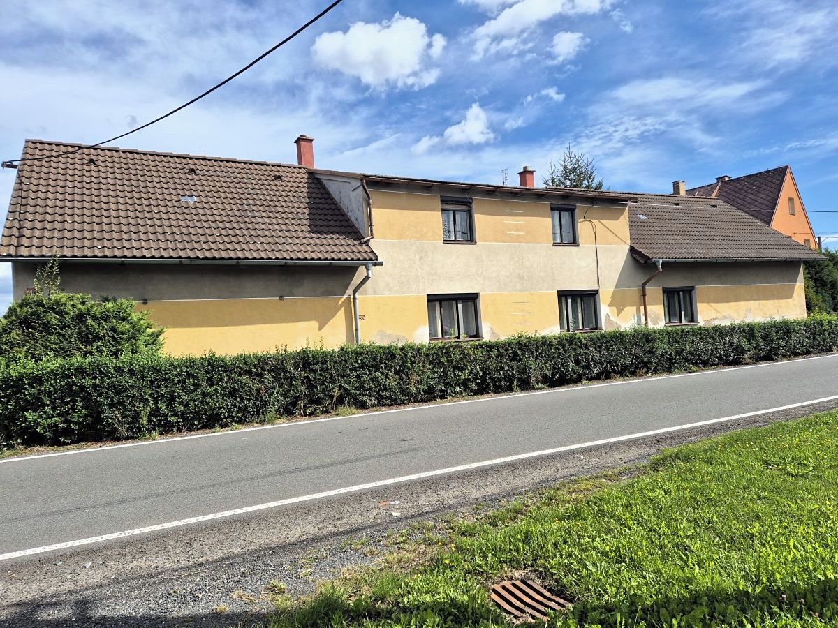 Prodej rodinného domu 139 m², pozemek 1451 m²