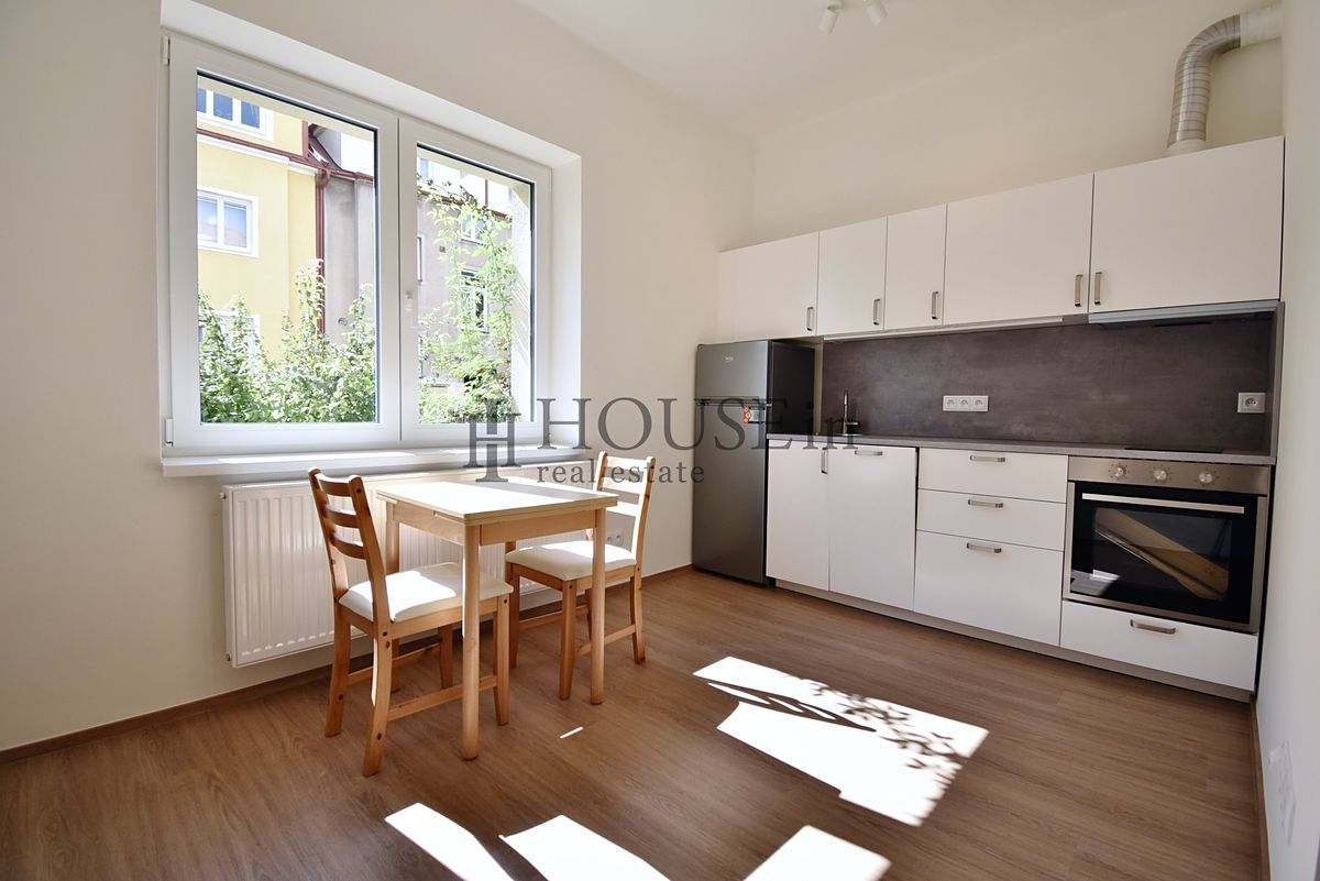 Pronájem bytu 2+kk 34 m²