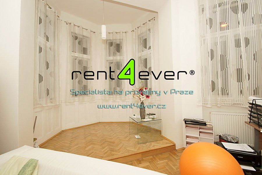 Pronájem bytu 2+1 77 m² – fotografie 2