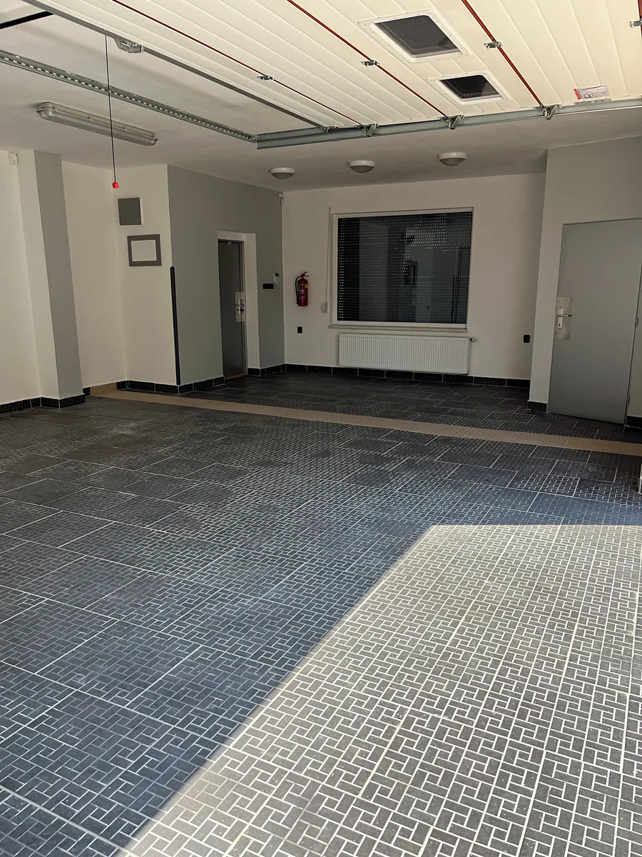 Pronájem skladového prostoru 80 m²