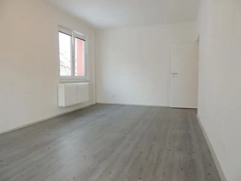 Pronájem bytu 2+1 53 m², Ostrava – náhled fotky 2