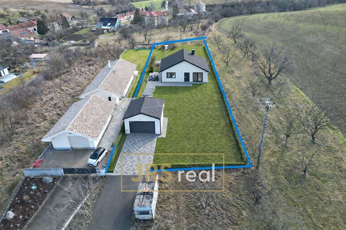 Prodej stavebního pozemku 2239 m², Dobročkovice – fotka 1 z 3