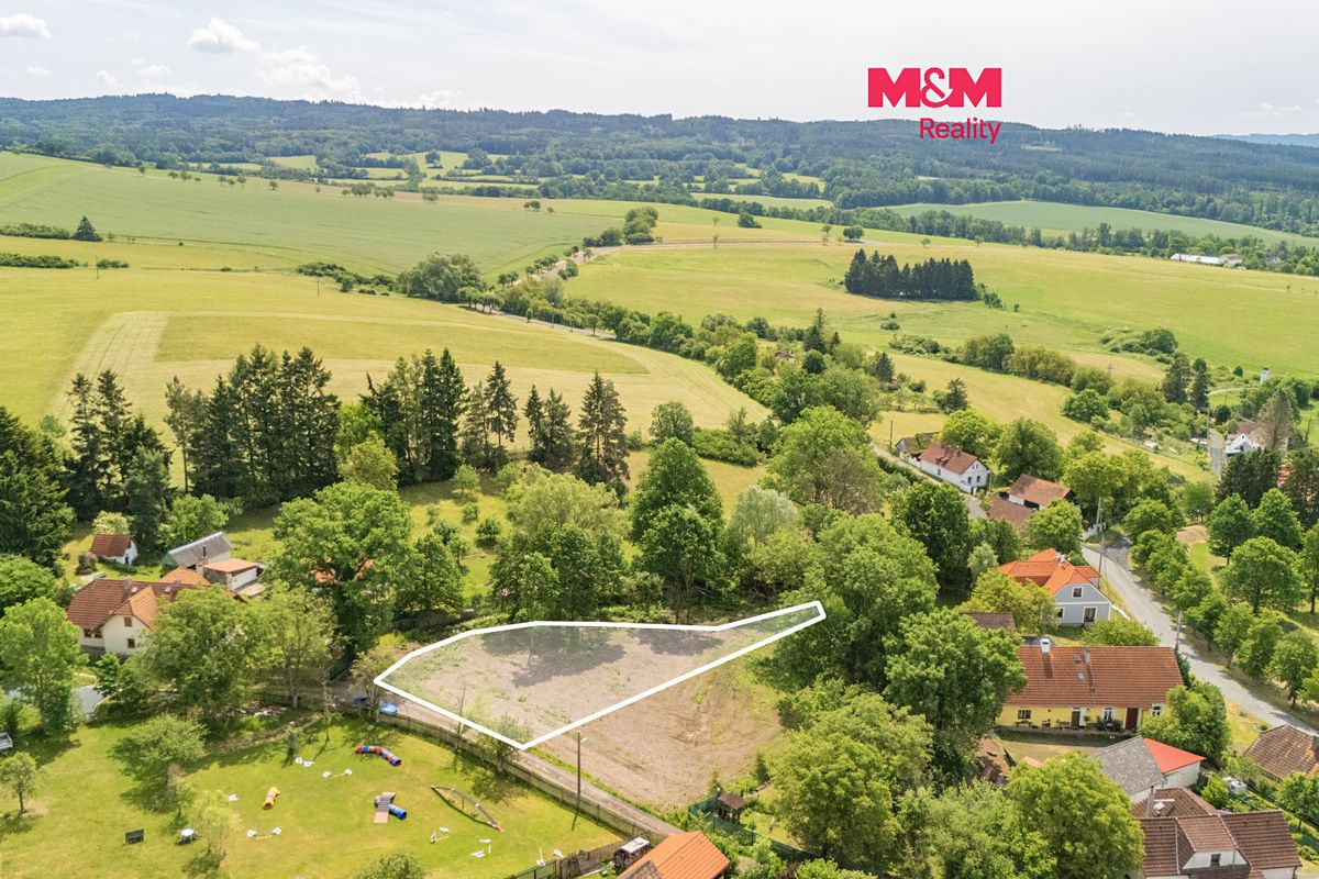 Prodej stavebního pozemku 1133 m²
