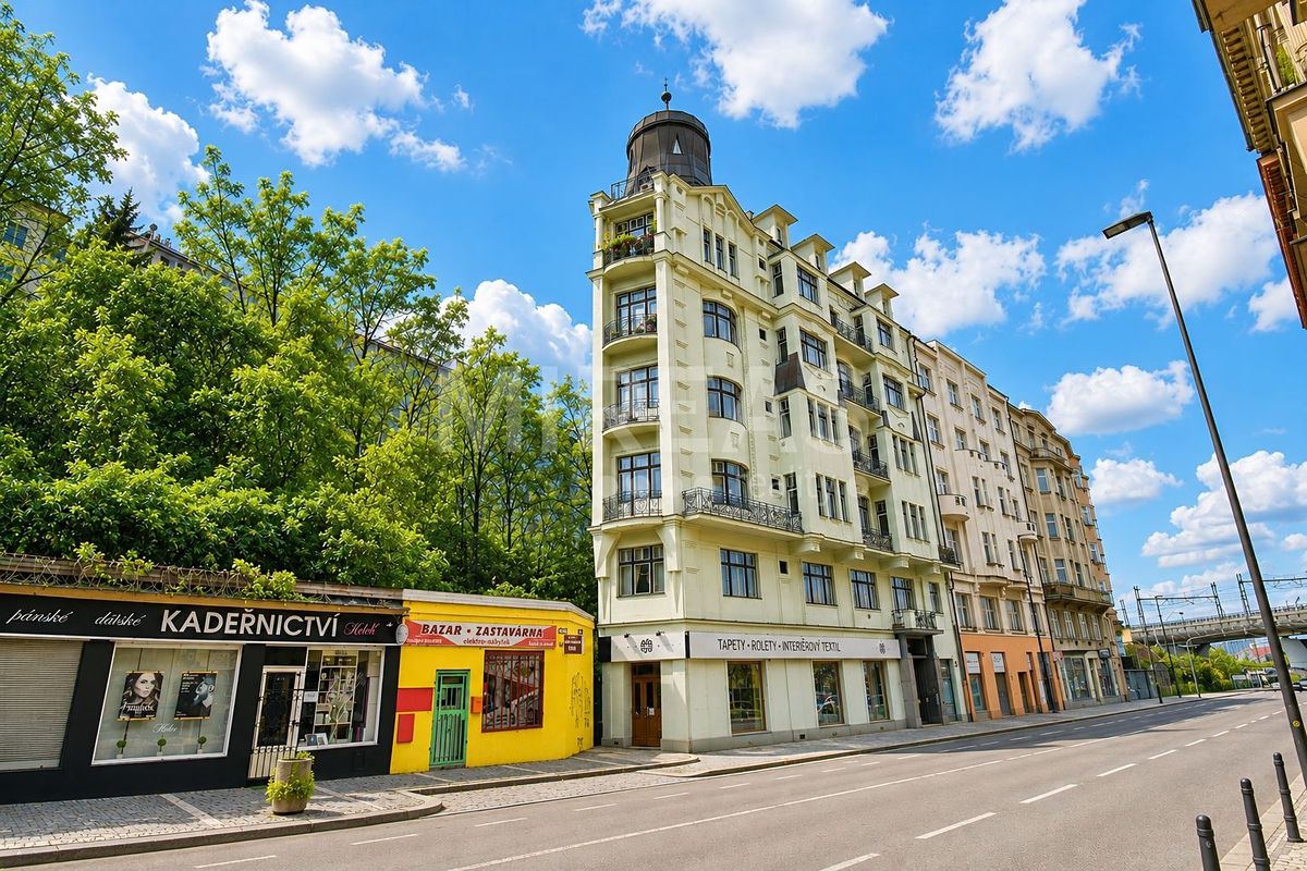 Pronájem bytu 1+1 30 m²