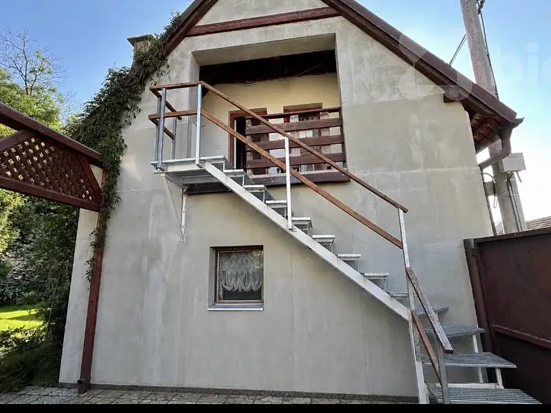Prodej rodinného domu 150 m², pozemek 315 m², Choteč – náhled fotky 1