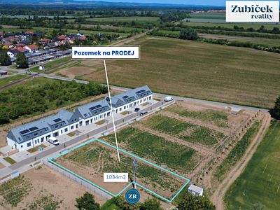 Prodej stavebního pozemku 1025 m²