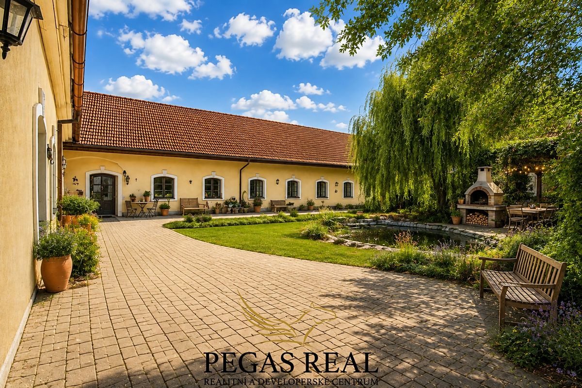 Prodej zemědělské usedlosti 1006 m², pozemek 2451 m²