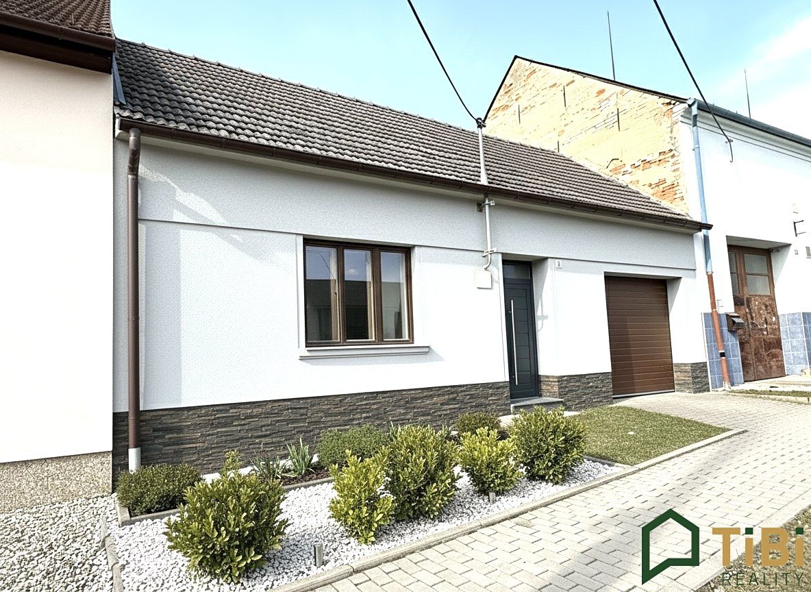 Prodej rodinného domu 100 m², pozemek 1222 m²