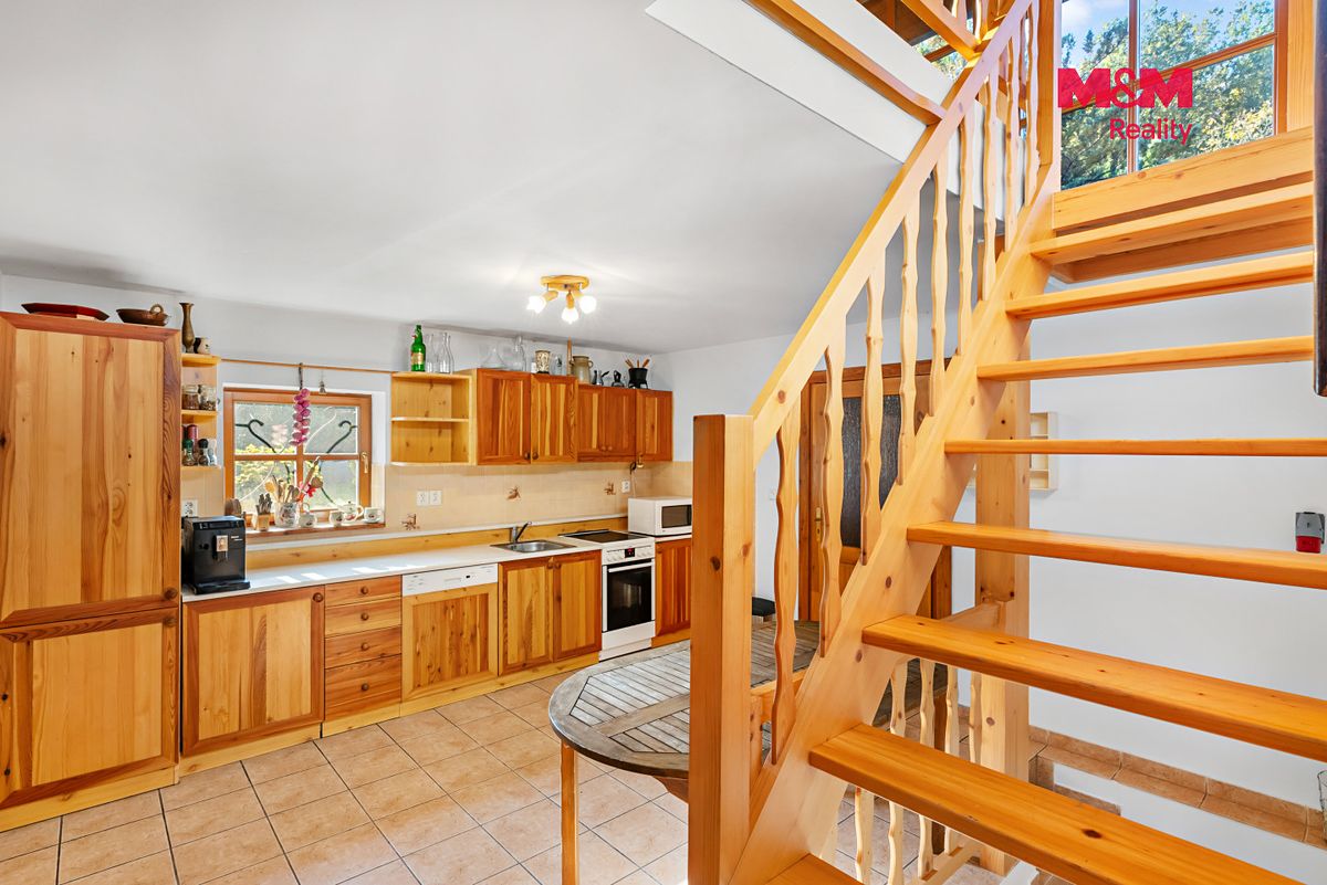 Prodej chaty 160 m², pozemek 1132 m² – fotografie 4