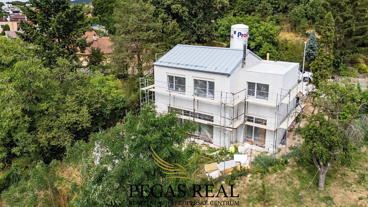 Prodej rodinného domu 129 m², pozemek 304 m²