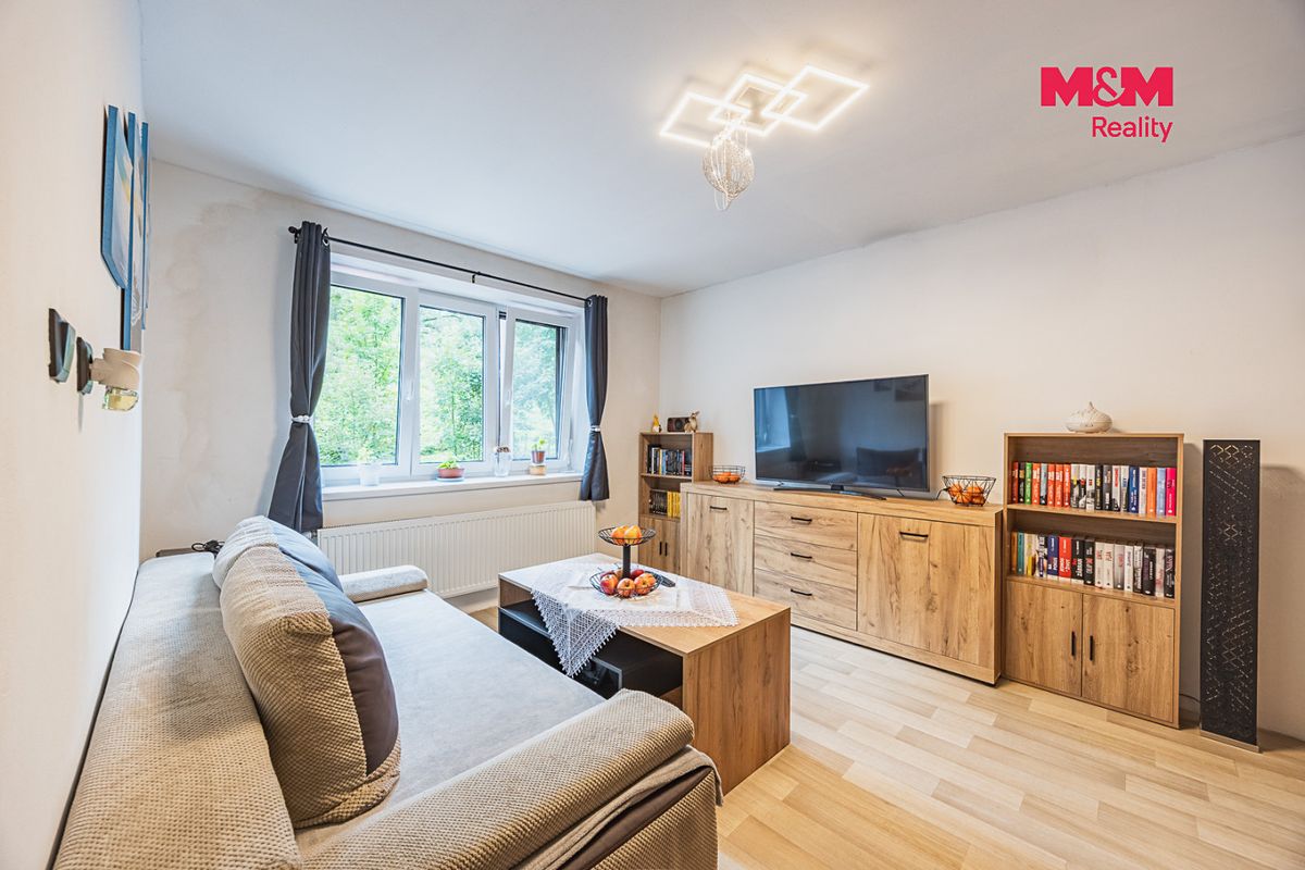 Prodej rodinného domu 159 m², pozemek 2348 m² – fotografie 5