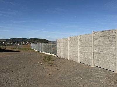 Pronájem komerčního pozemku 2028 m²