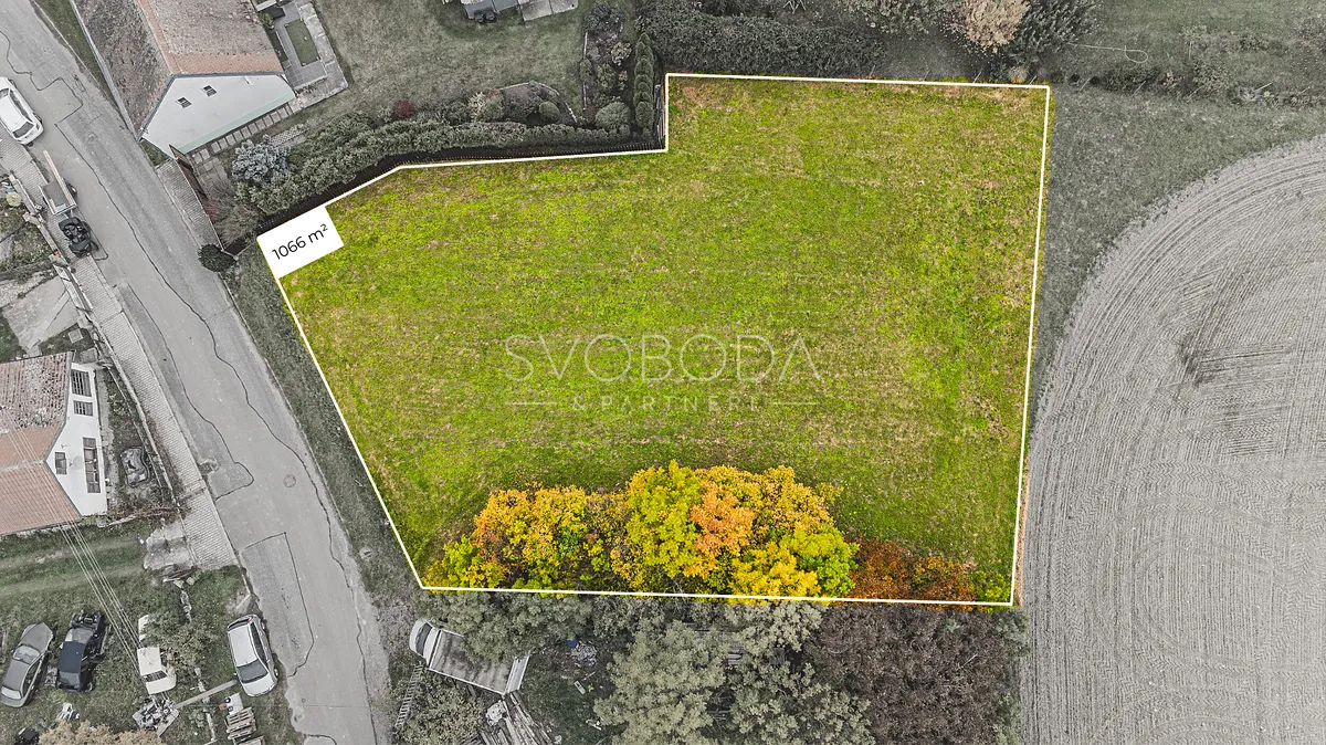 Prodej stavebního pozemku 1006 m²