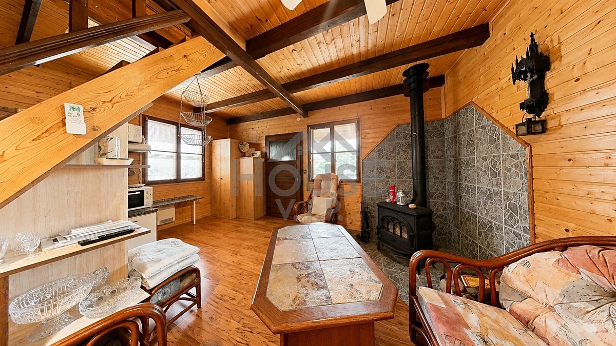 Prodej chalupy 50 m², pozemek 332 m² – fotografie 3