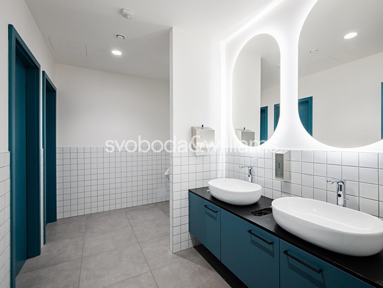 Комерційне приміщення в оренду, 706 м² (14 з 17)
