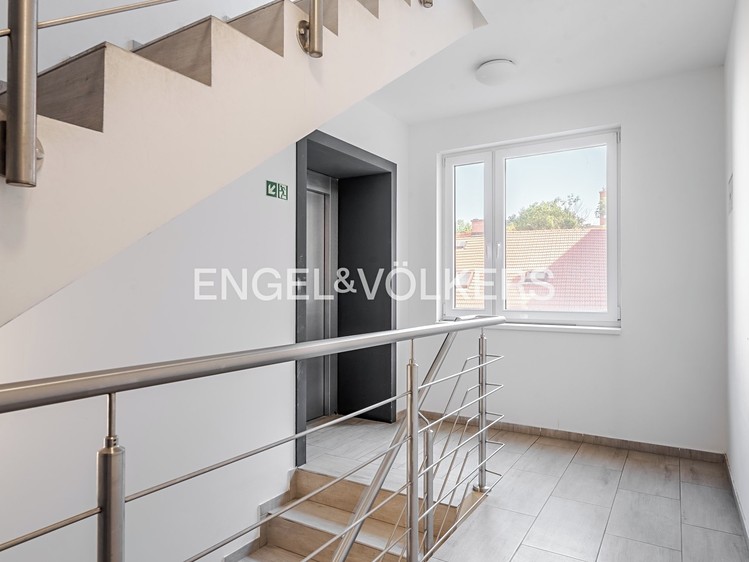Квартира 3+kk на продаж, 74 м² (10 з 10)