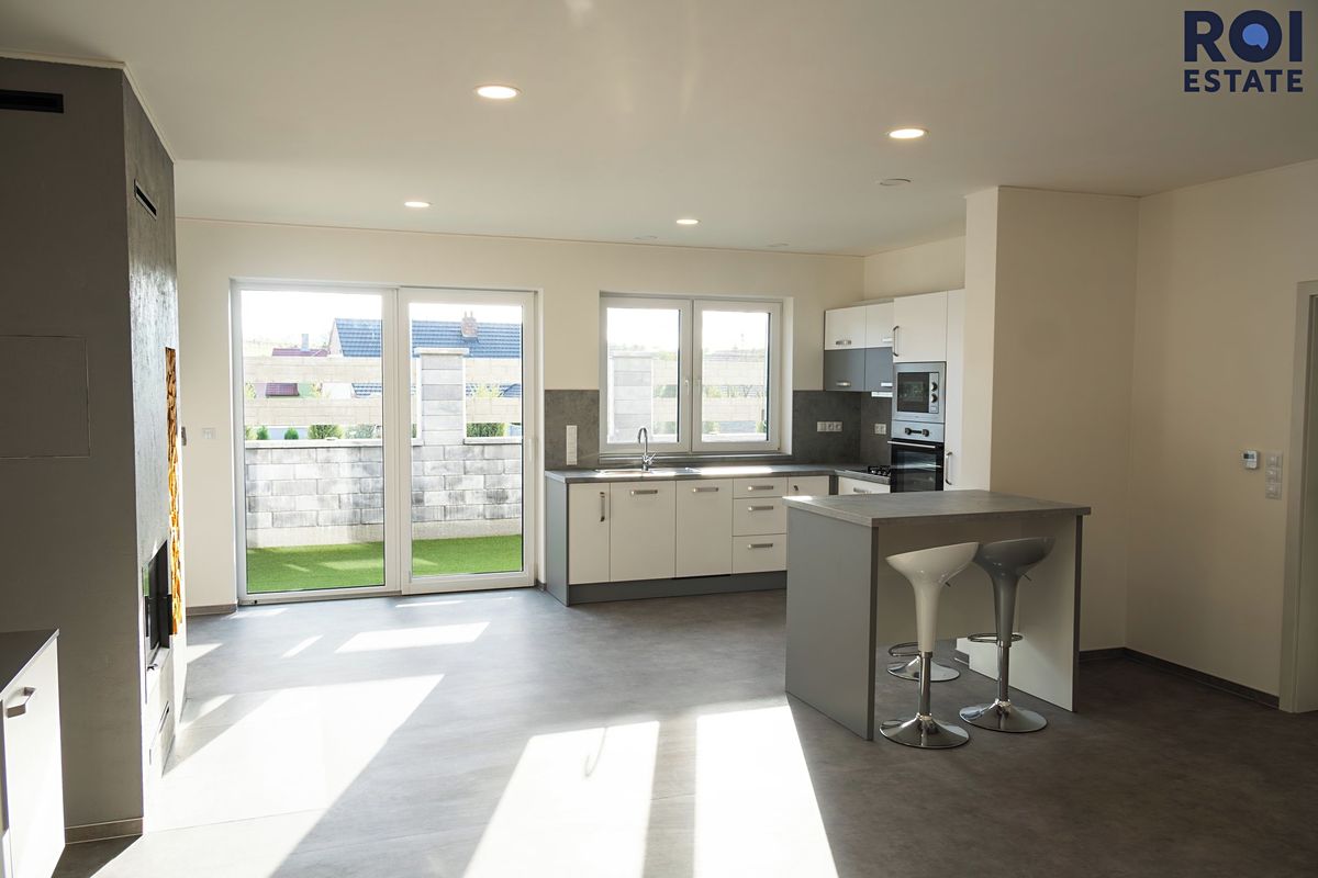 Pronájem bytu 2+kk 92 m²