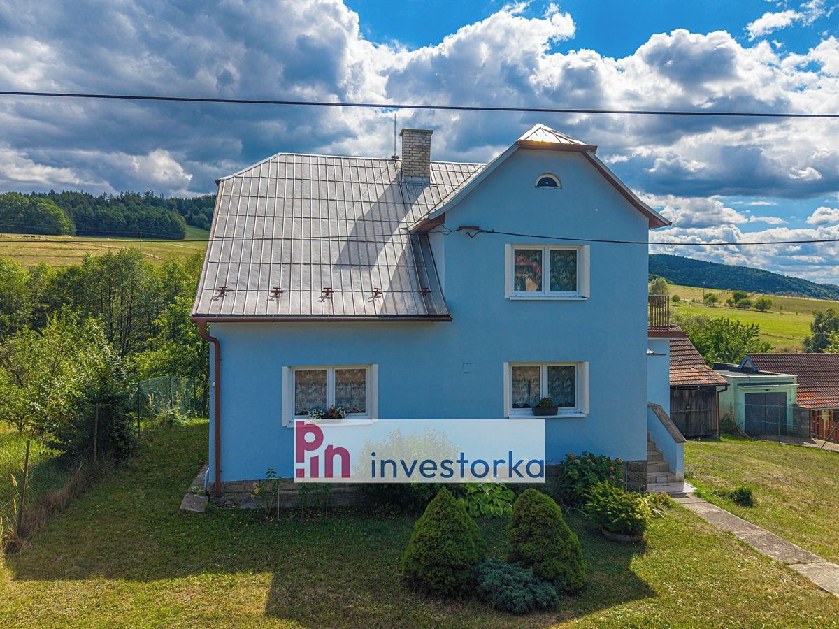 Prodej rodinného domu 160 m², pozemek 1602 m²