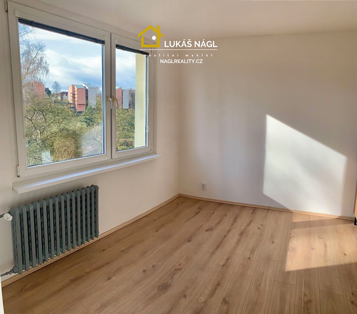 Pronájem bytu 2+kk 36 m² – fotografie 4
