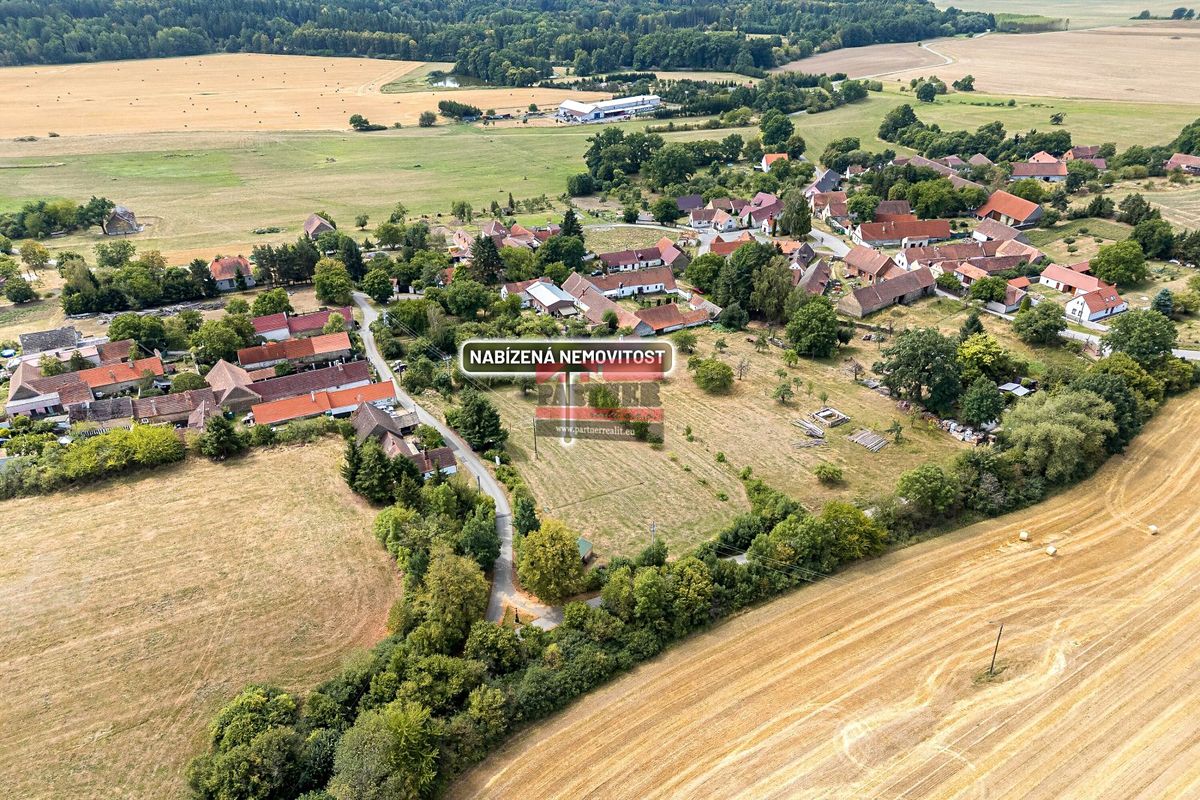 Prodej stavebního pozemku 4153 m²