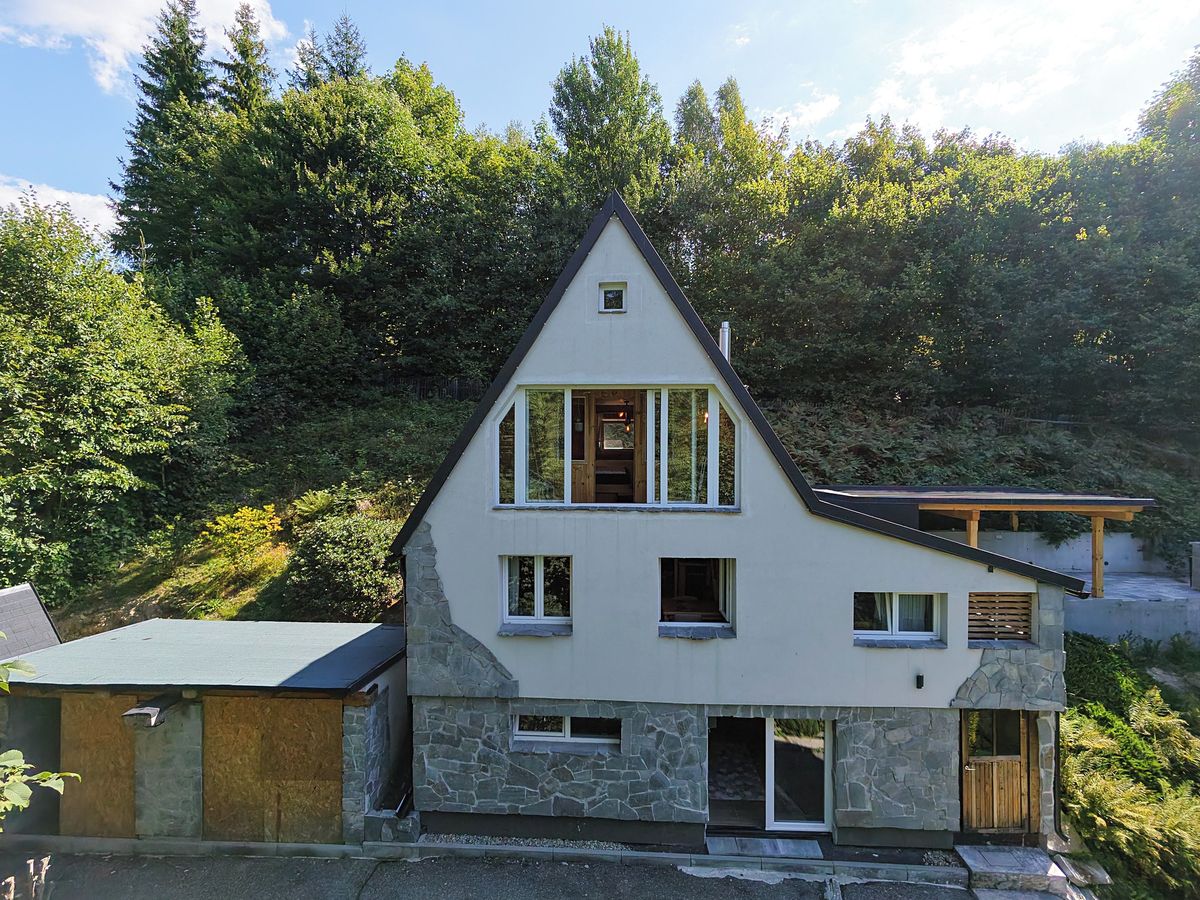 Prodej rodinného domu 104 m², pozemek 1048 m² – fotografie 2