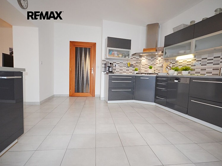 Gewerbefläche zum Kauf, 200 m² (12 von 41)