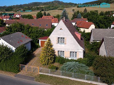 Prodej rodinného domu 120 m², pozemek 1332 m²