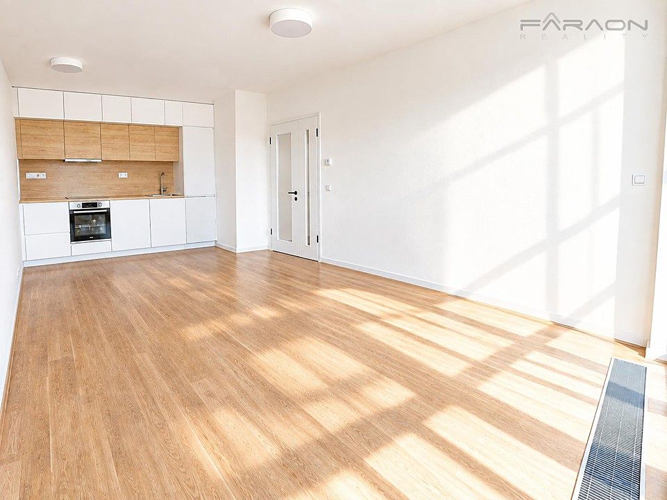 Pronájem bytu 2+kk 55 m²