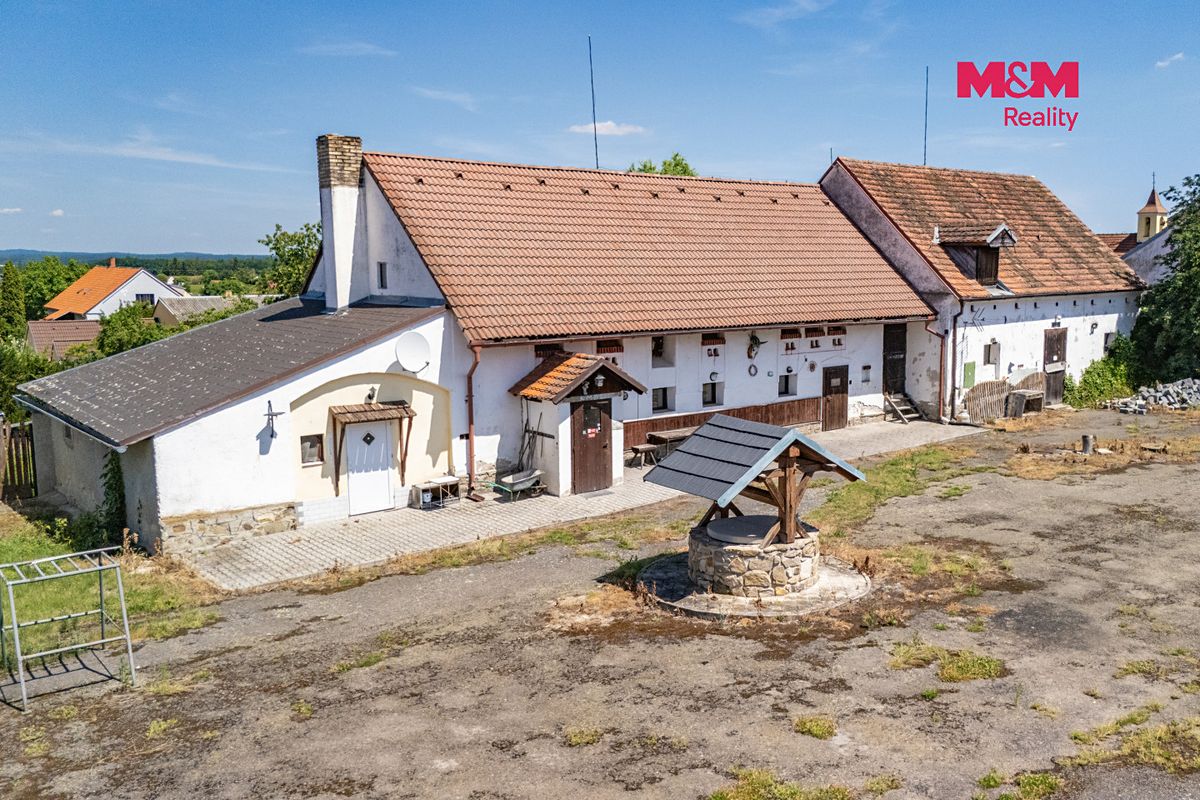 Prodej rodinného domu 169 m², pozemek 16101 m² – fotografie 4